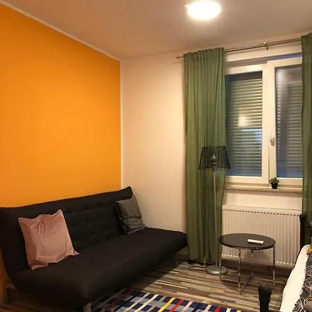 Schicke In Messenaehe Aparthotel *