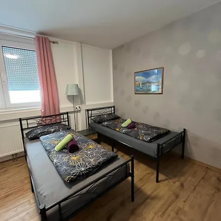Aparthotel Schicke In Messenaehe *